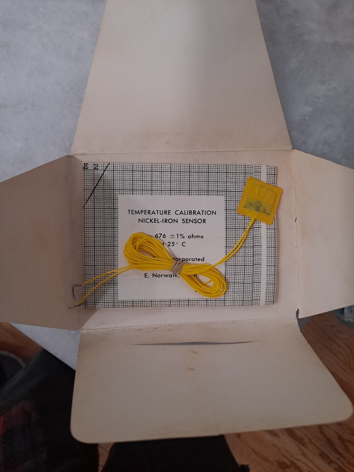 Harrel TS100B Temperature Sensor, RESISTANCE 676.1, 25C Ohms, NOS