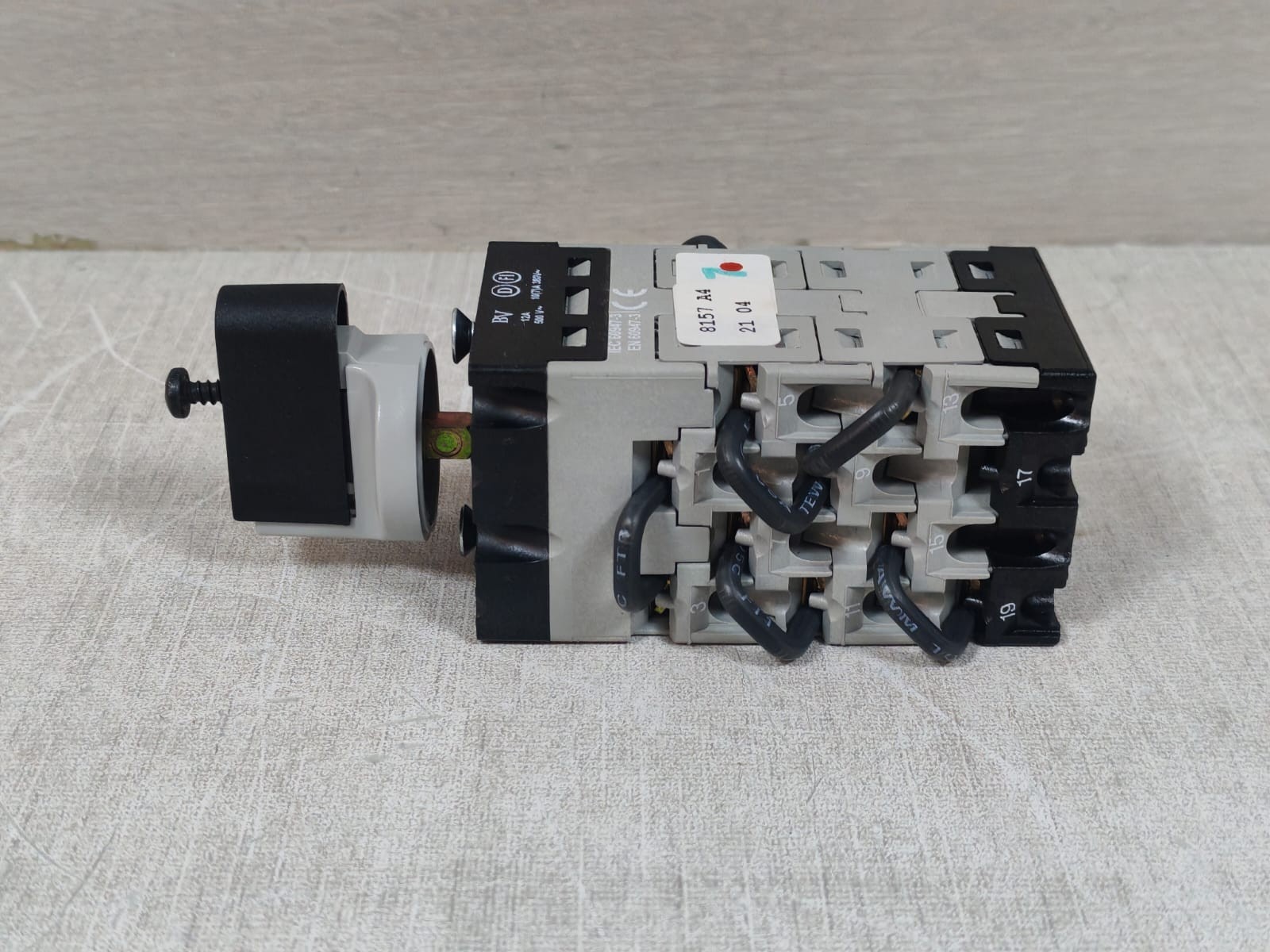 BACO PR12 ROTARY SELECTOR SWITCH 20A- NEW WITHOUT BOX