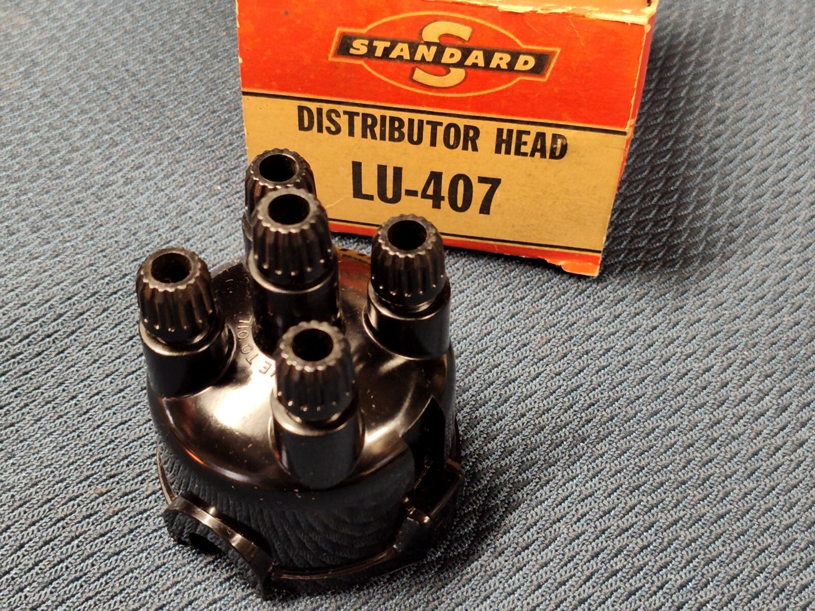 Distributor Cap Standard LU407 appl from 1951-76