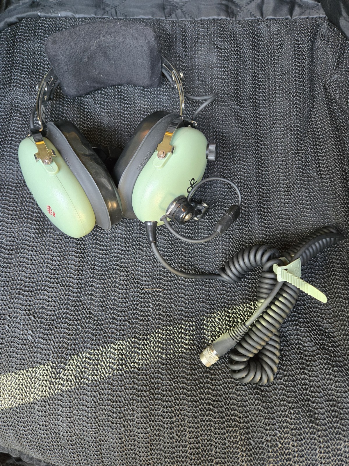 DAVID CLARK H10-76XL Aviation Headset Noise Canceling -*XL-9V Not Included*