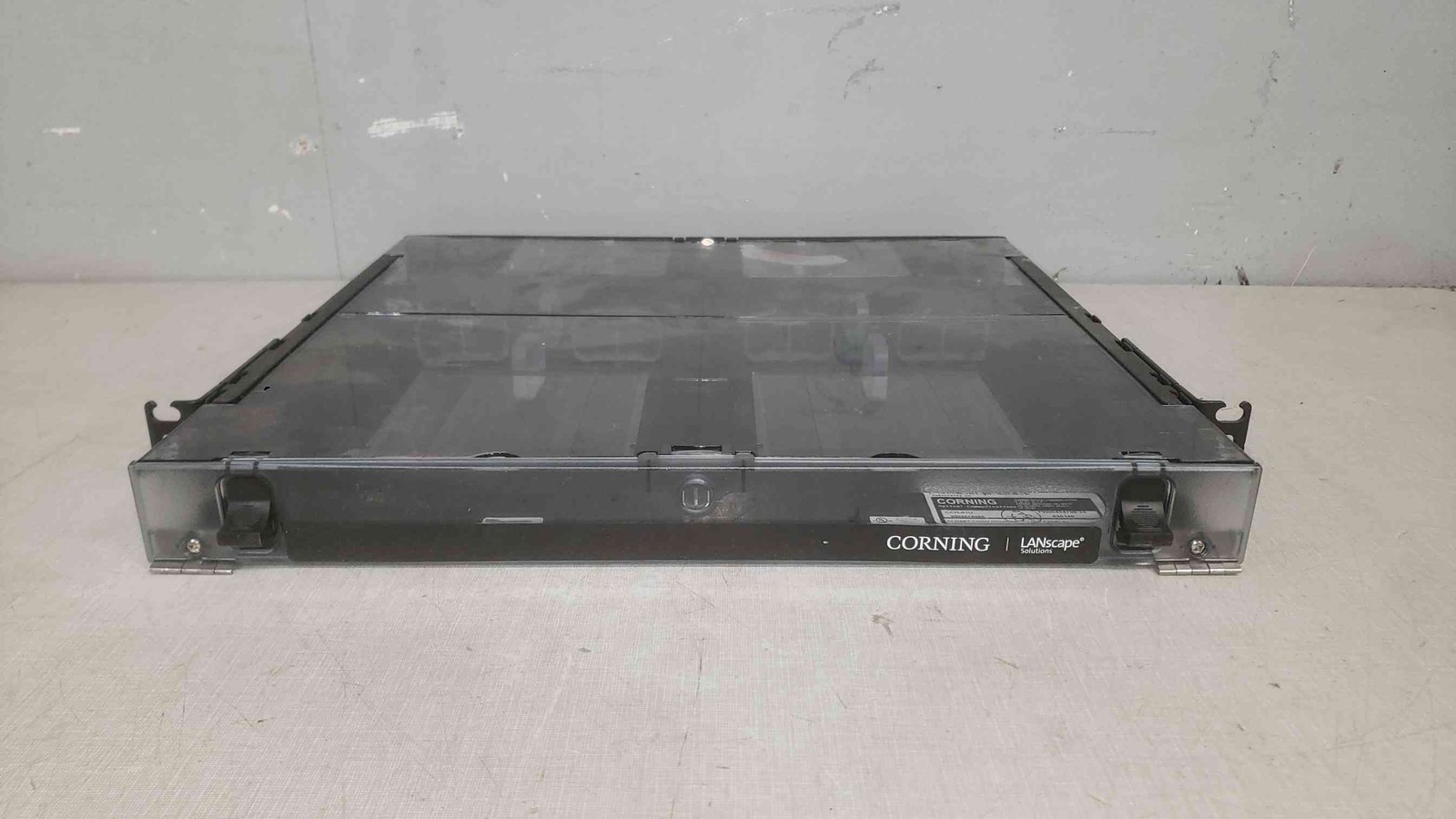 Corning Closet Conn Housing, 1U (F/12 Panels) CCH-01U (SKU: 111638)