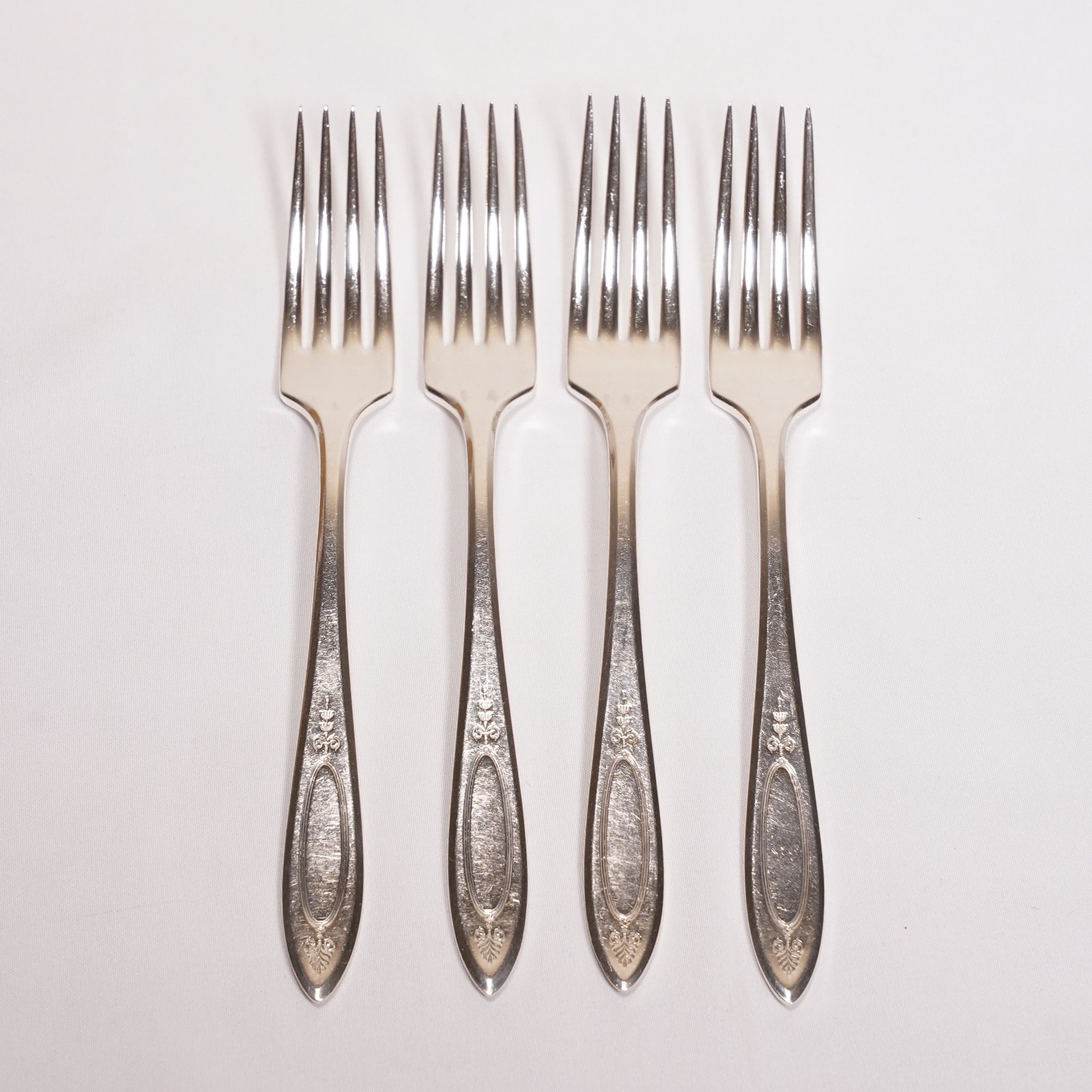 Set of 4 Oneida Community Silverplate 1917 Adam Forks 7 1/8”