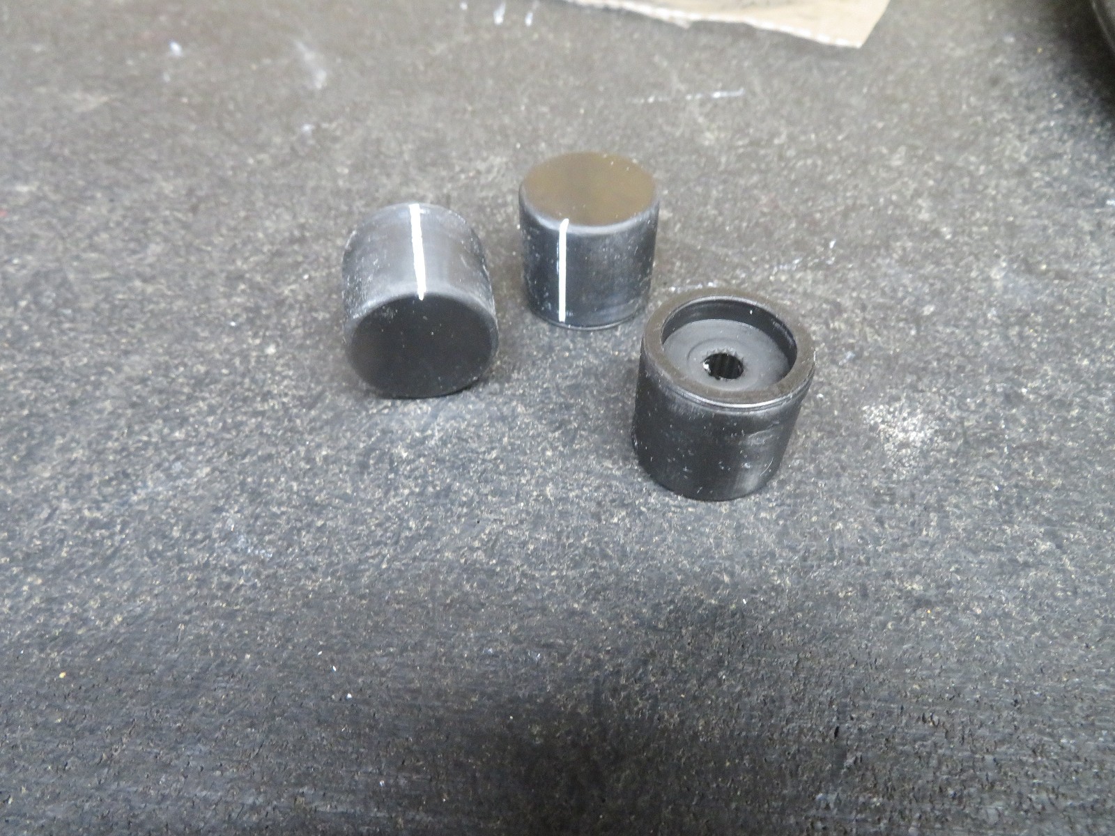 Sansui A-9 knobs x 3 new 3D abs print. With splines inside. Free shipping