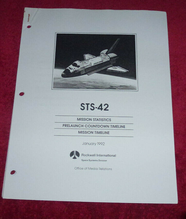 NASA STS-42 Rockwell International Press Kit Booklet 55 pages 1992