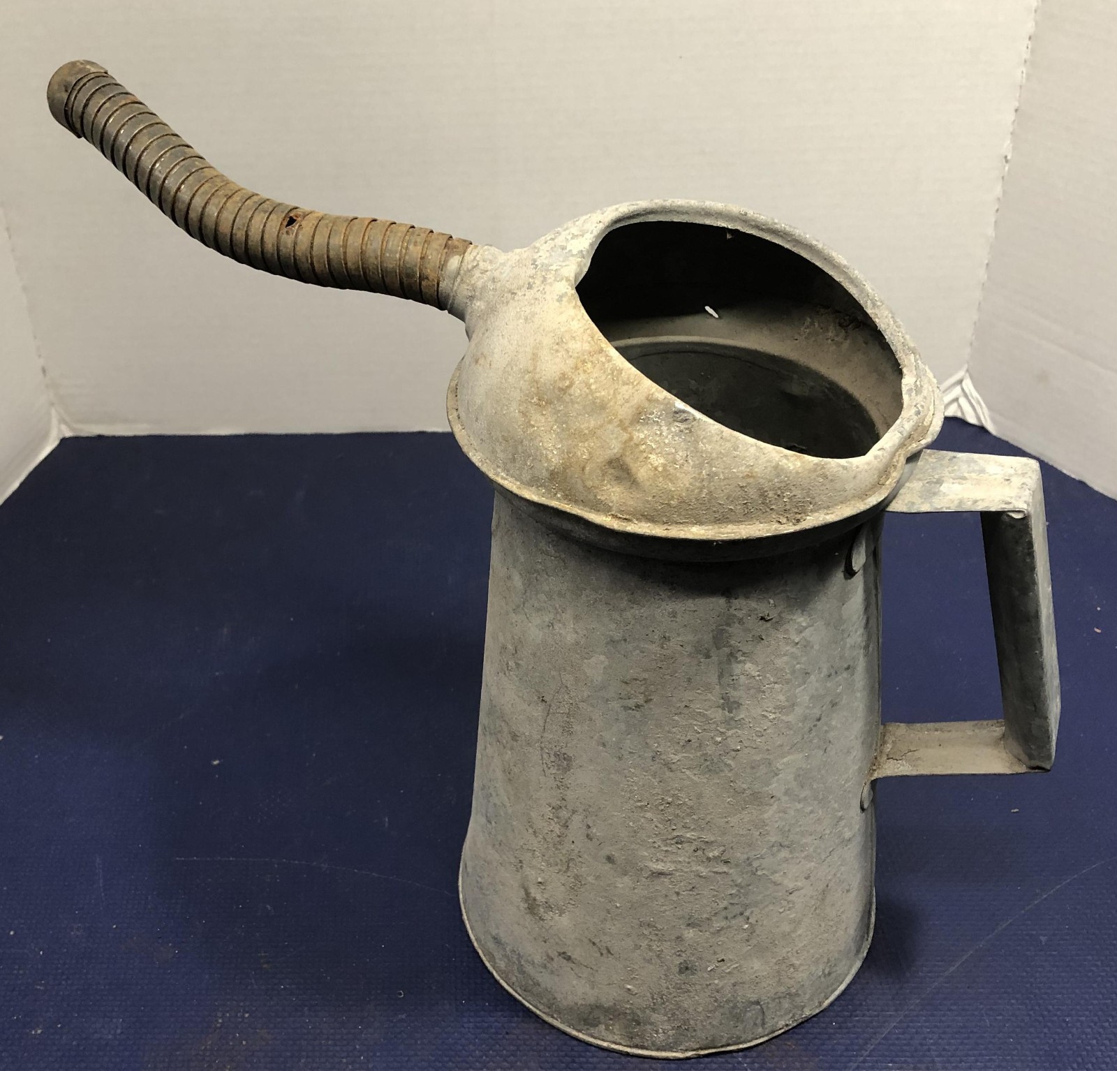 Oil Fluid Pitcher Flex Spout 1 Gallon Galvanized Metal funnel