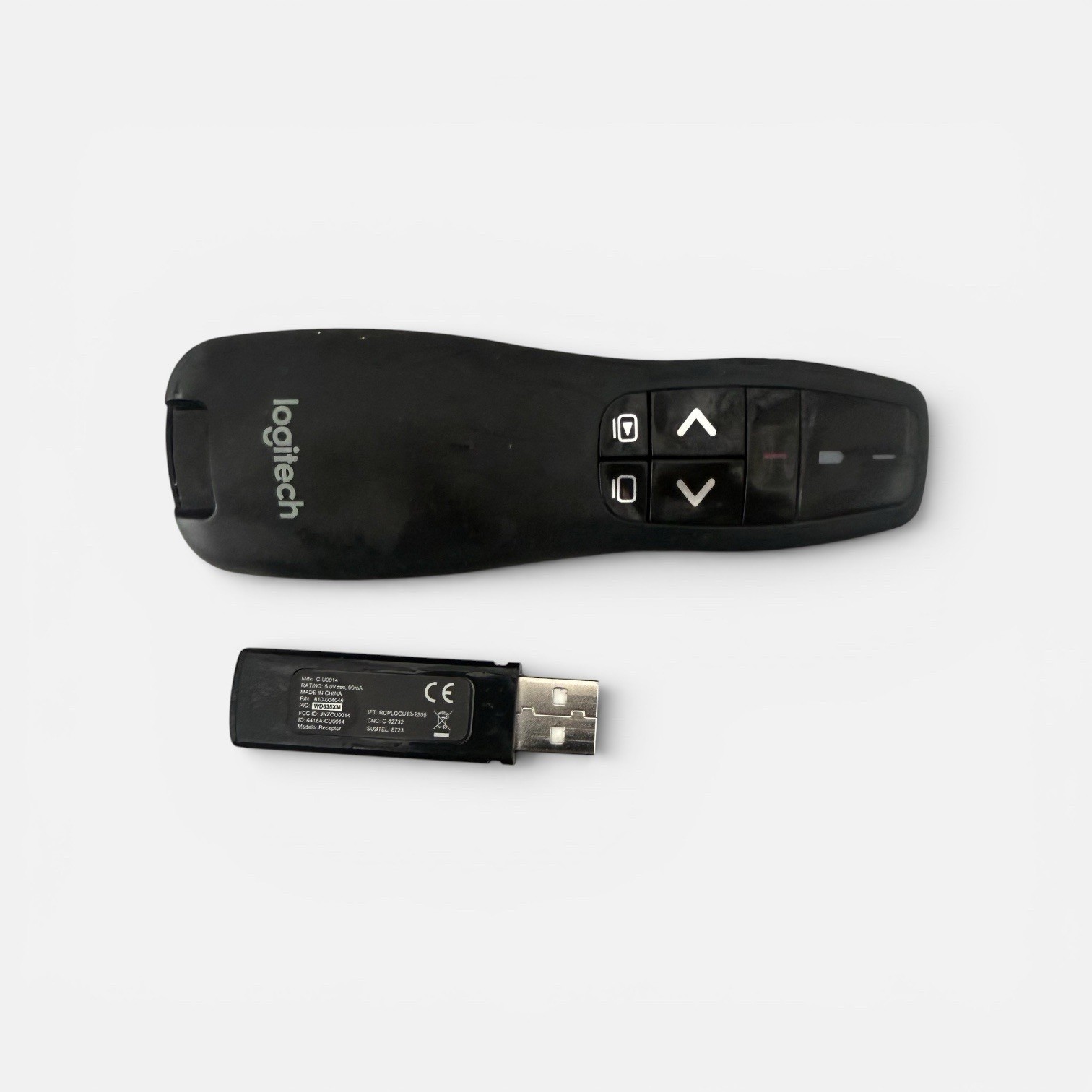 Logitech R-400 Presenter Remote Control Original Clicker Classroom Presentation