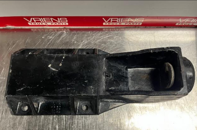 KENWORTH SUPPORT-CAB FRONT K235-1348 PHOTO FOR DESCRIPTION ONLY MULTIPLE COLORS