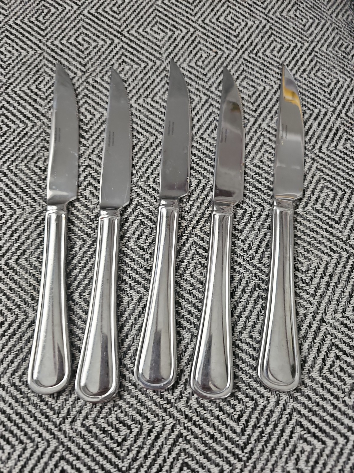 Reed & Barton Knife Lot Set Of 5 Stainless Steel Serrated BELLEVILLE