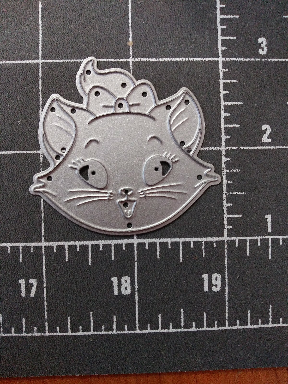 Universal Die Cut Tool Thin Metal Emboss Cat kitten female rescue shelter bow