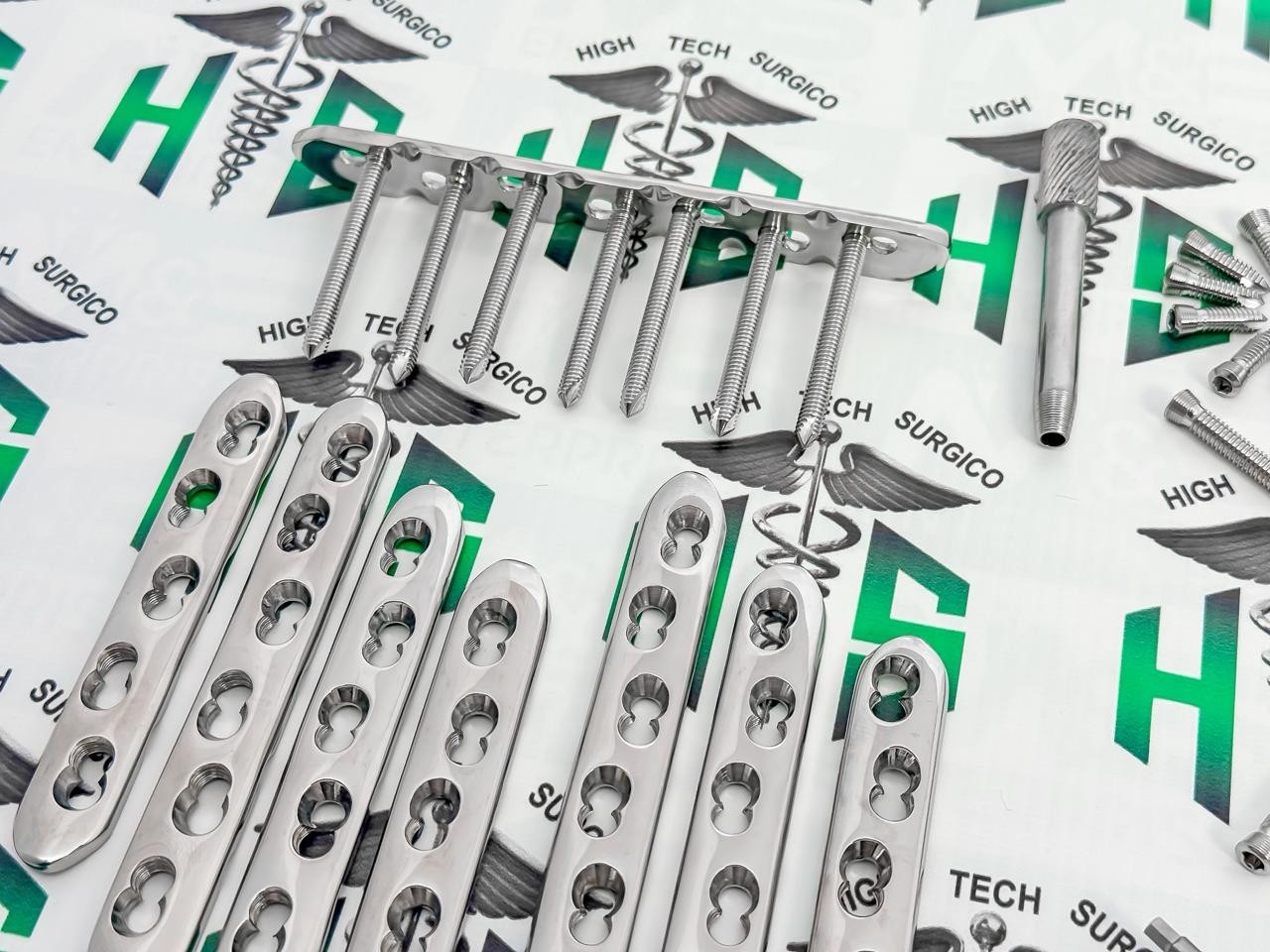 Broad Locking Plates 4.5/5.0 mm  6 to 12 Holes & 5mm LCP Screw (89 Pcs) SS 316L