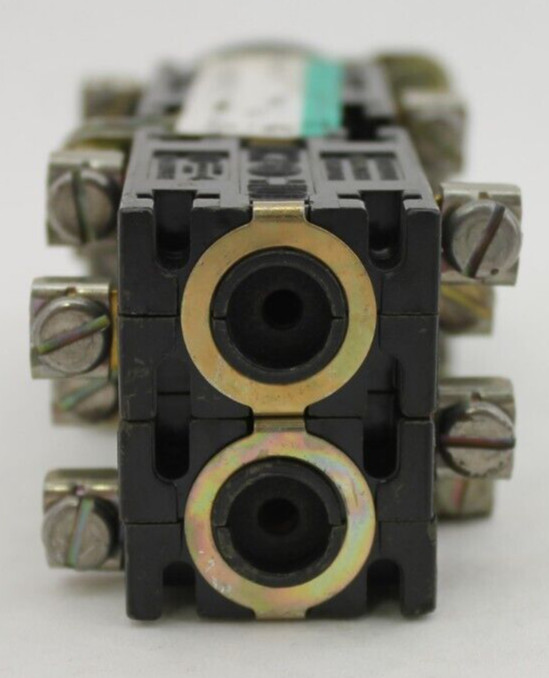 GE 188C7842P052 Selector Switch