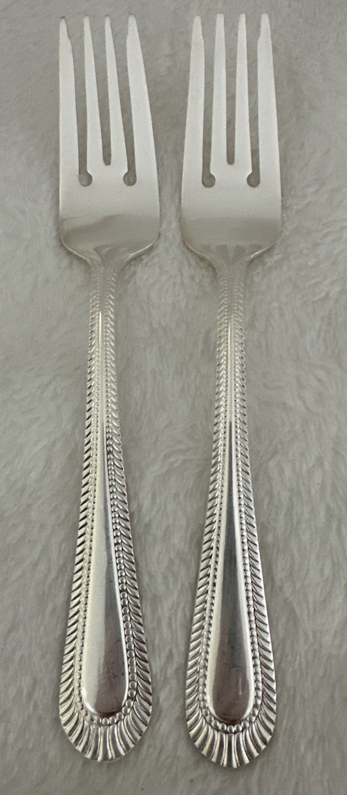 2 WALLACE Wickham Deep Silverplate Salad Forks Flatware Fan Bead 7”