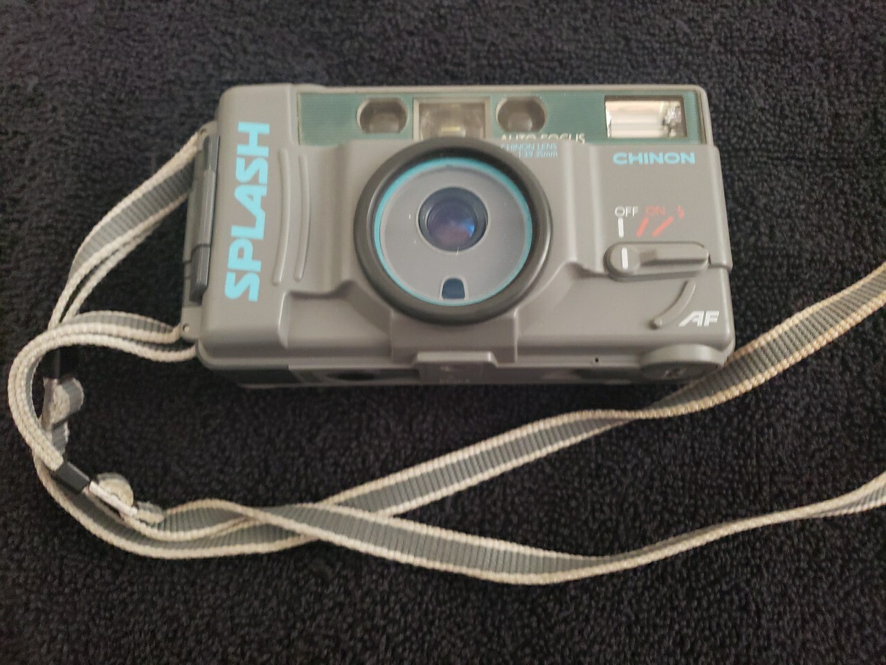 Chinon Splash Auto Focus All Weather Proof  35mm Camera.. AS-IS