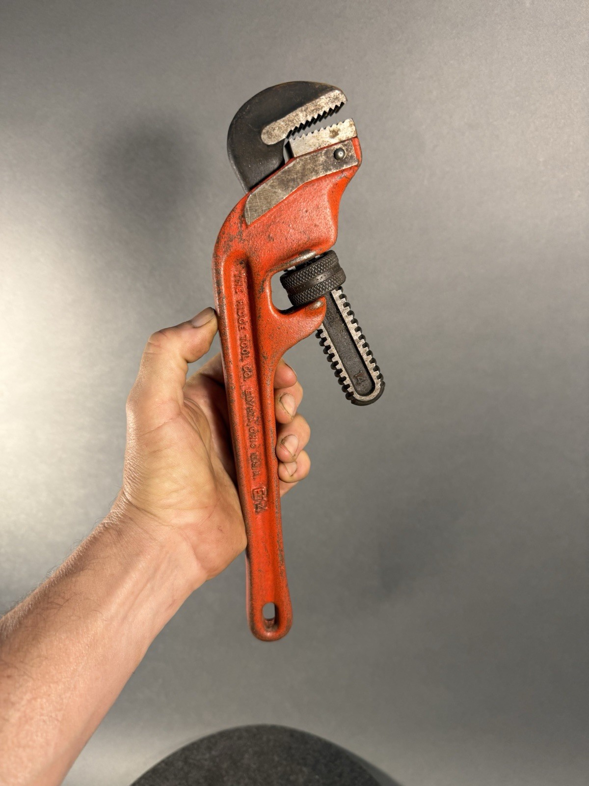 Vintage Ridgid E-14 Offset Pipe Wrench Heavy Duty 14 Inch Made in USA.nice Paint