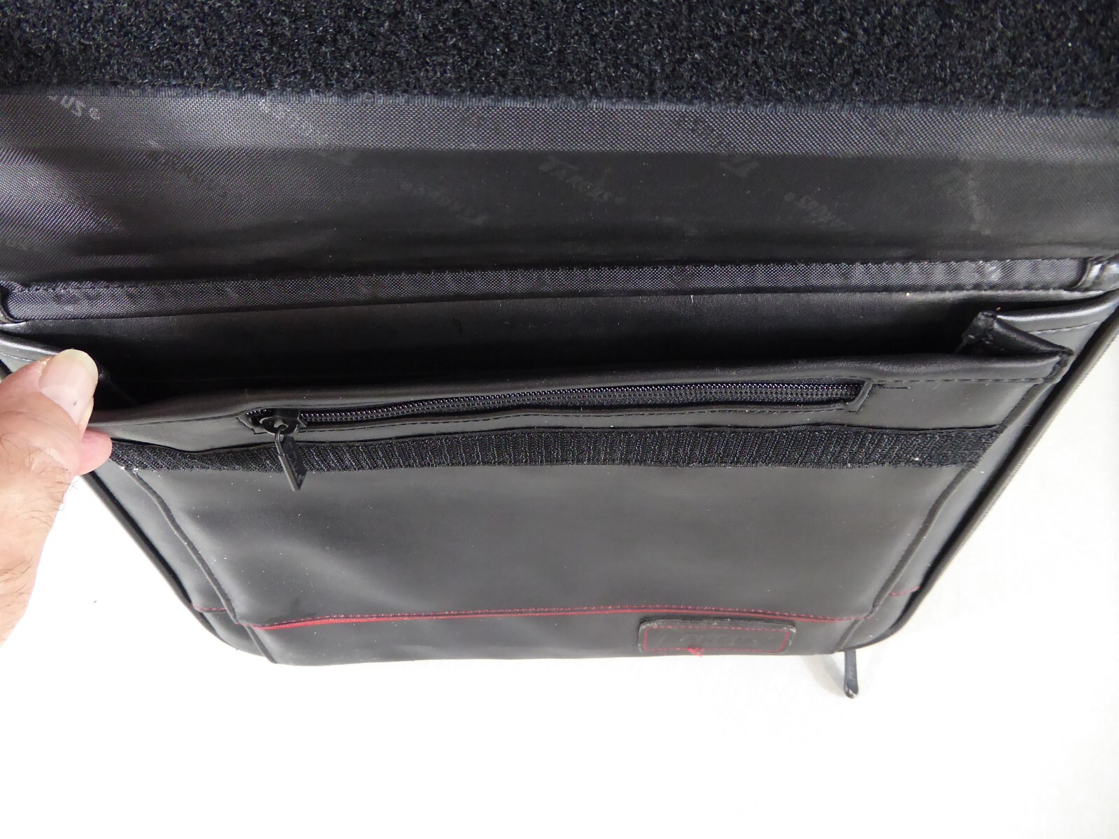 TARGUS Multi-pocket Laptop Carrying Case Bag W/Shoulder Strap Model CUN1 