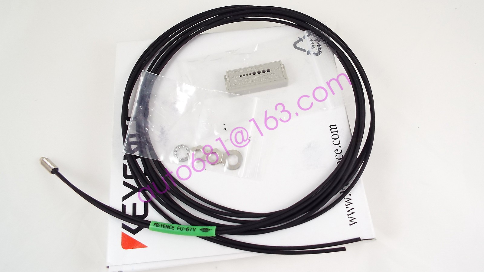 KEYENCE FU-67V Fiber Optic Sensor FU67V Fiber AMPLIFIER SENSOR CABLE New In Box