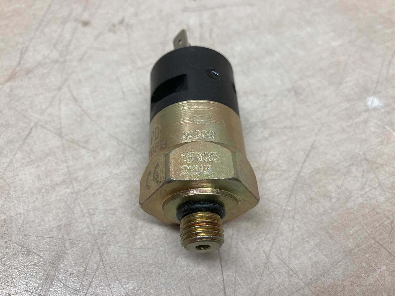 Brach Hero 26577 Pressure Switch 1600 PSI