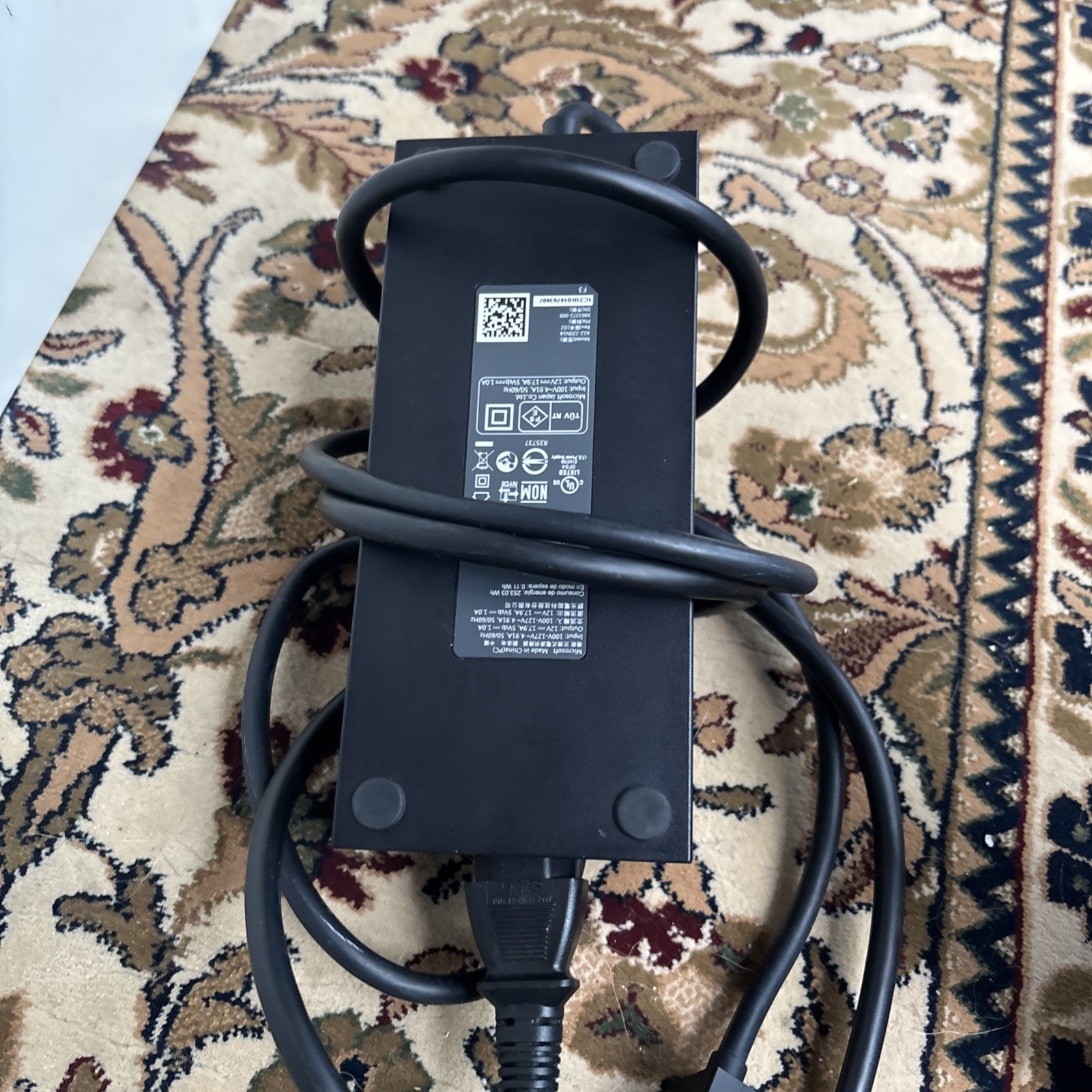 Microsoft Xbox One 500GBConsole Bundle with Power Brick