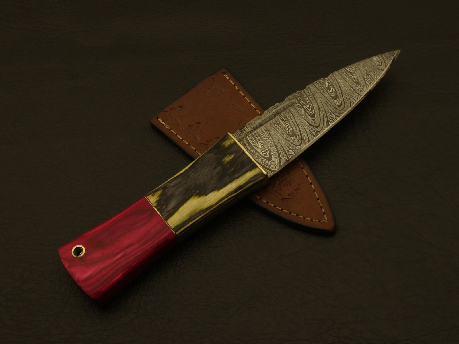 8 inches Celtic Scottish Dirk SGIAN DUBH DAGGER Bone Handle Knife.