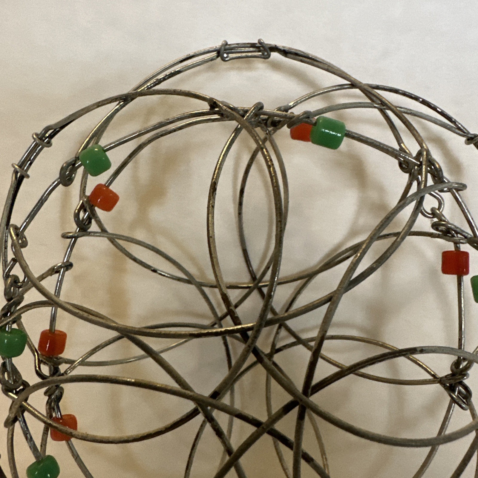 Mandala Folding Silver Wire Meditation Aid Fidget Puzzle Green Beaded
