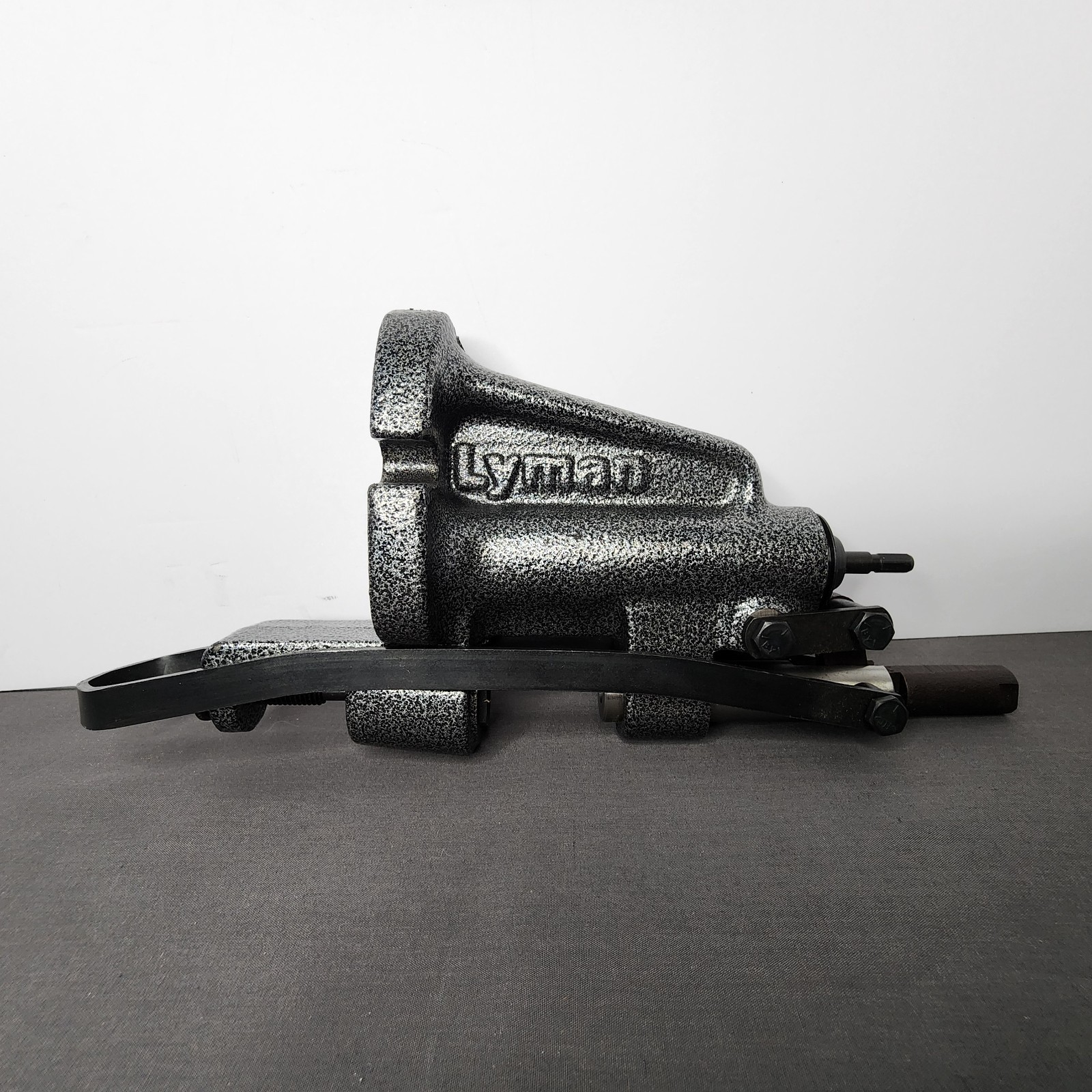 Lyman 4500 Lube Sizer Bullet Sizer and Lubricator with Heater
