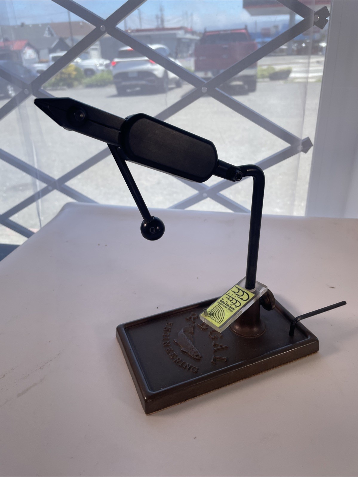 Regal Fly Tying Vise with traditional Bronze Base - great condition!