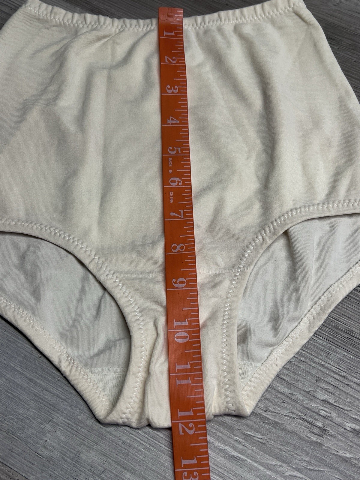 Vintage Tummy Control Slimming Full Coverage Panties Magic Lady White Size S #P