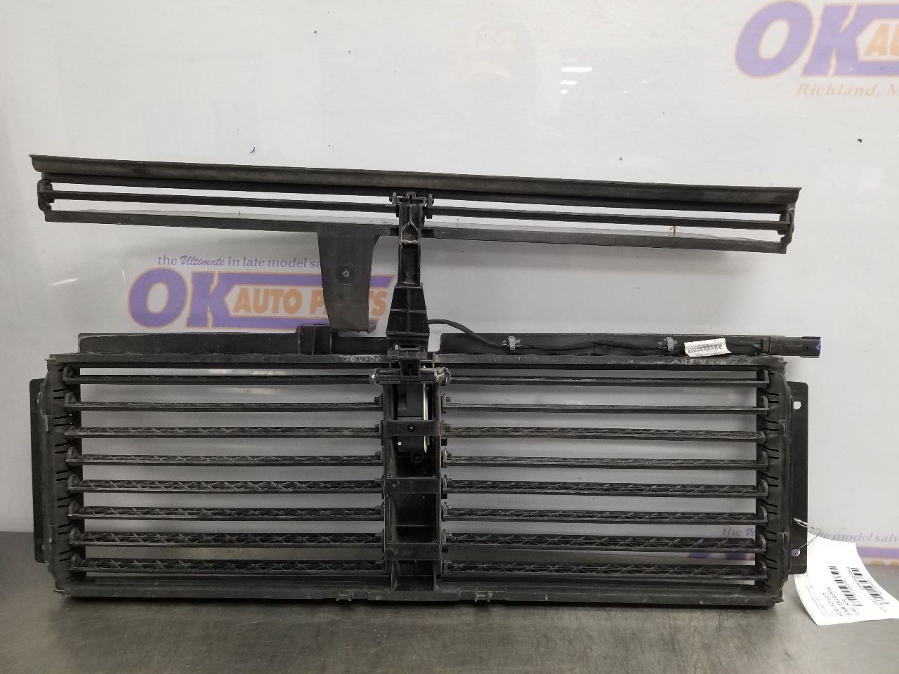 24 CADILLAC XT4 PREMIUM LUXURY AIR SHUTTER 2.0L 42798326