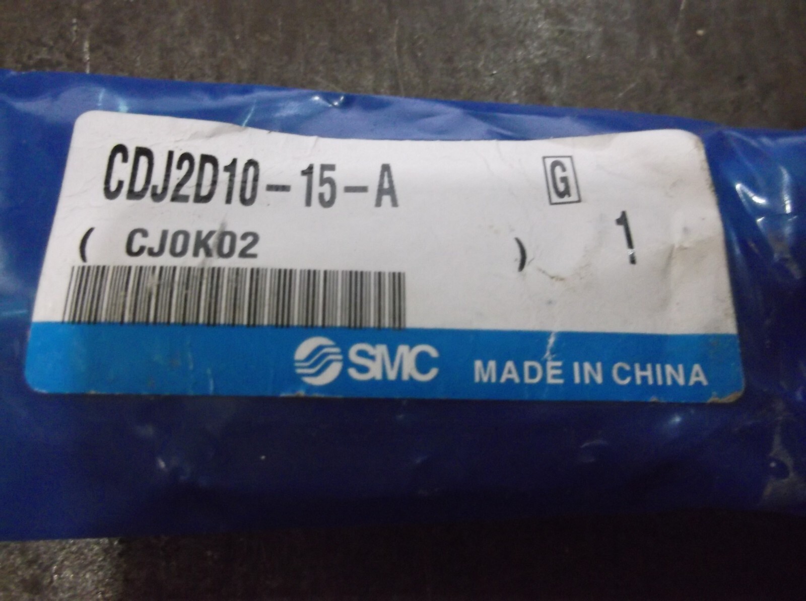 NIB SMC CDJ2D10-15-A ROUND BODY CYLINDER (BIN109)