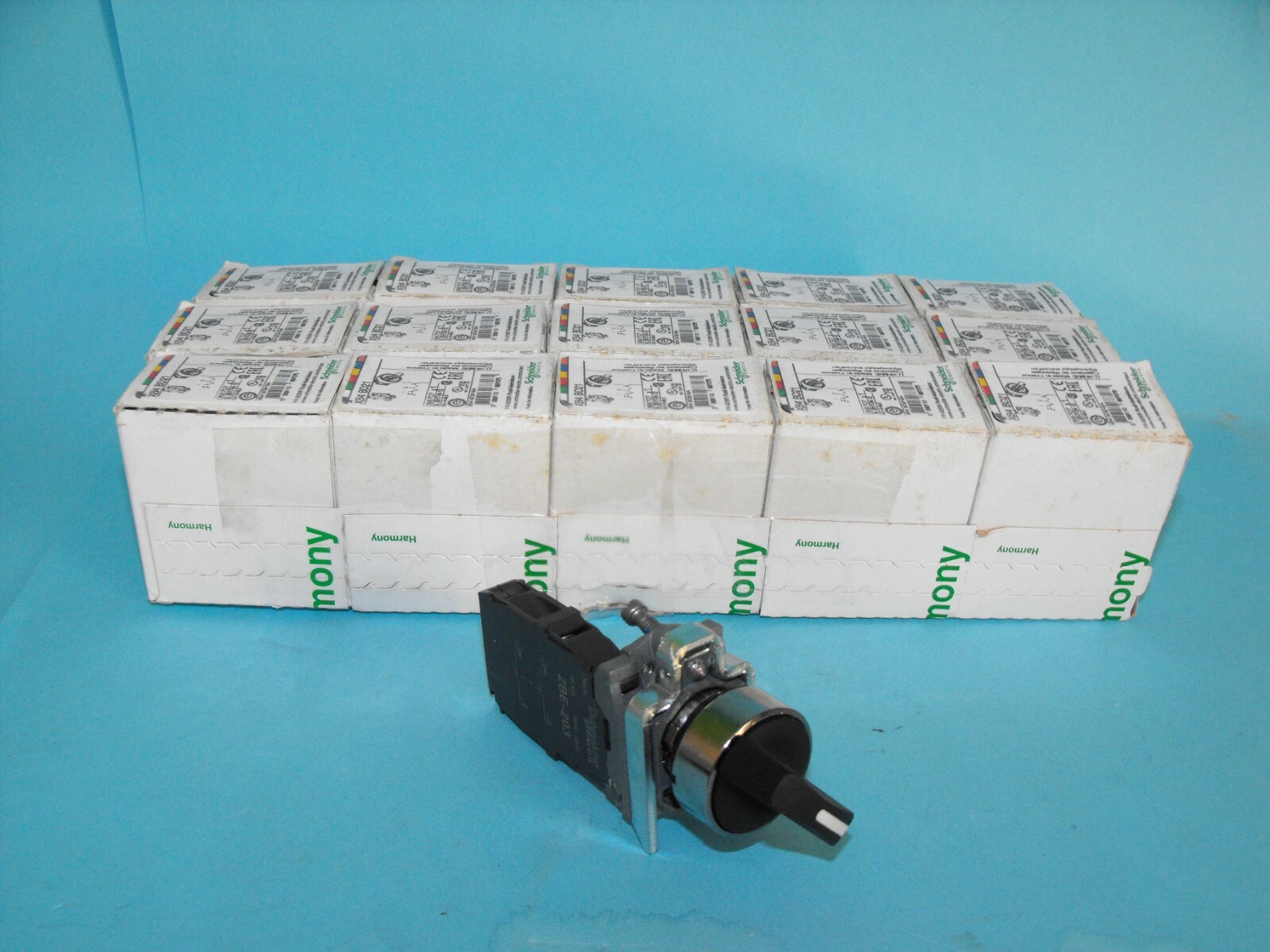 Schneider Electric.TELEMECANIQUE.ZB4BD21.(LOT15PCS).Positions Rotary Switch.NEW