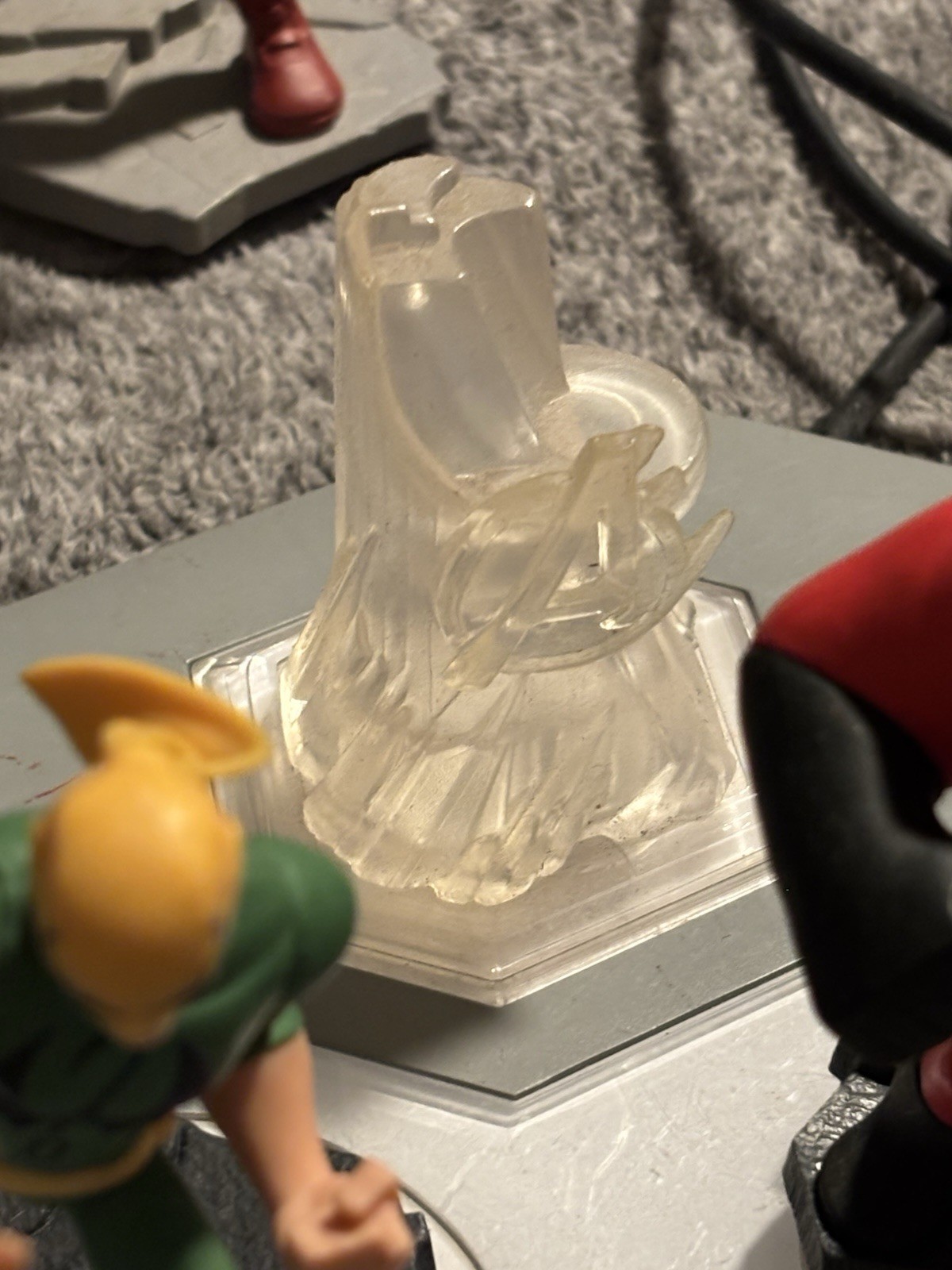 Disney Infinity Base And 9 Figure + 2 Play Set Pieces Lot Set