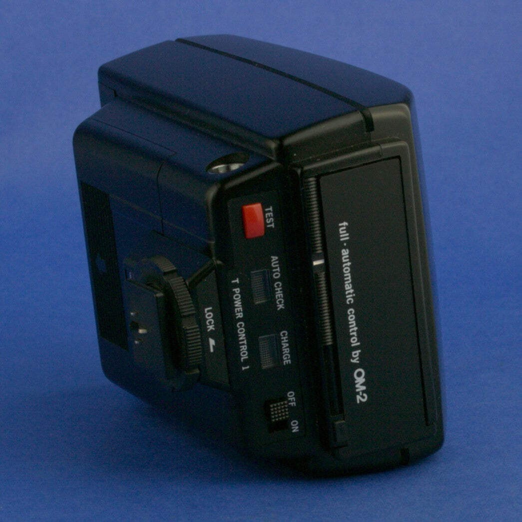 Olympus T10 Ring Flash and T Power Control 1