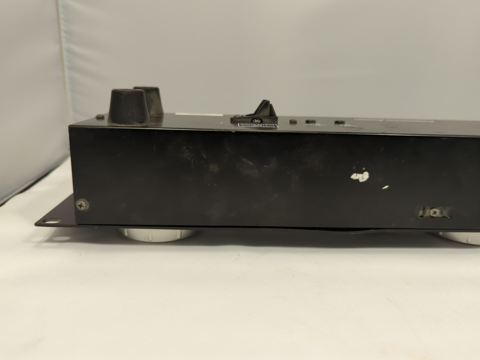 AMERICAN AUDIO DCD-PRO310 DUAL PROFESSIONAL DJ CONTROLLER Untested