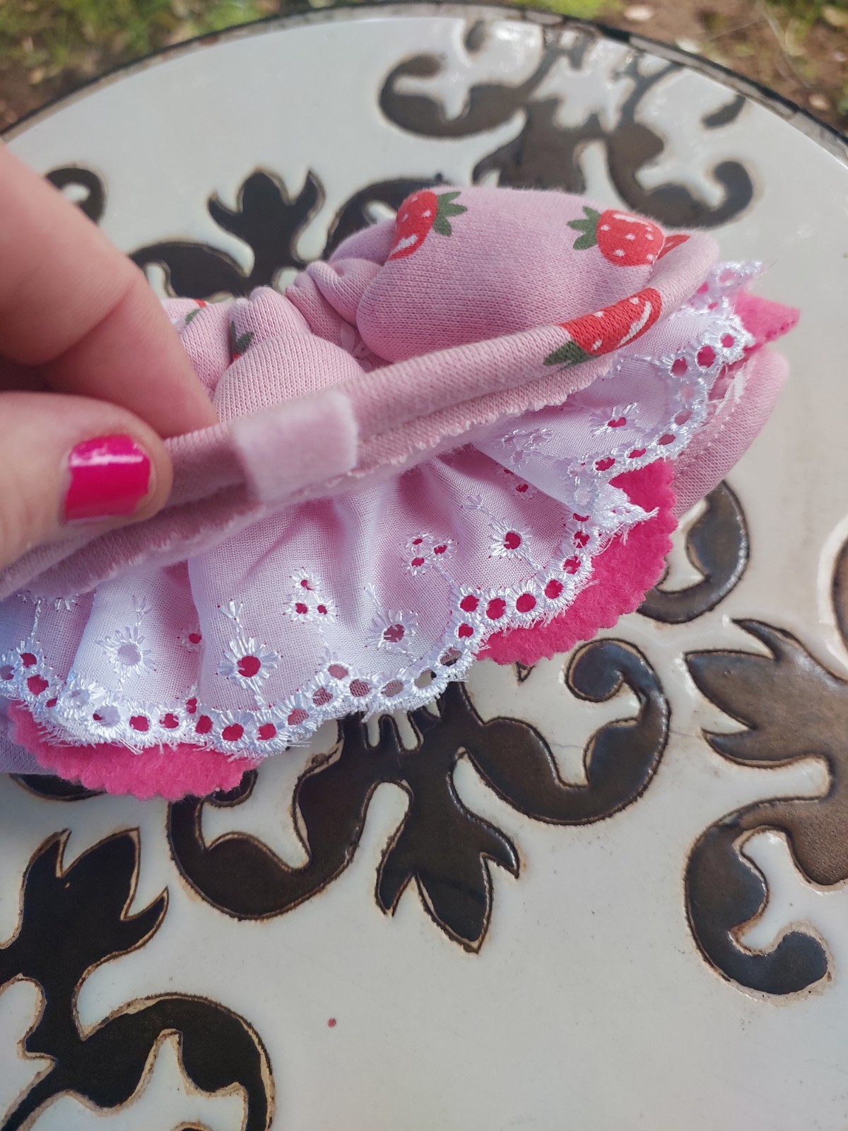 Strawberry Bird Collar 🍓