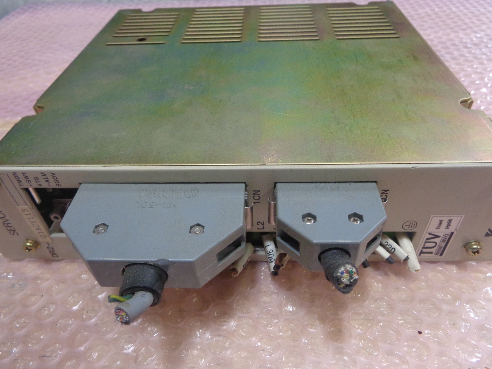YASKAWA Theta Servo Amp DR2-01ACY113