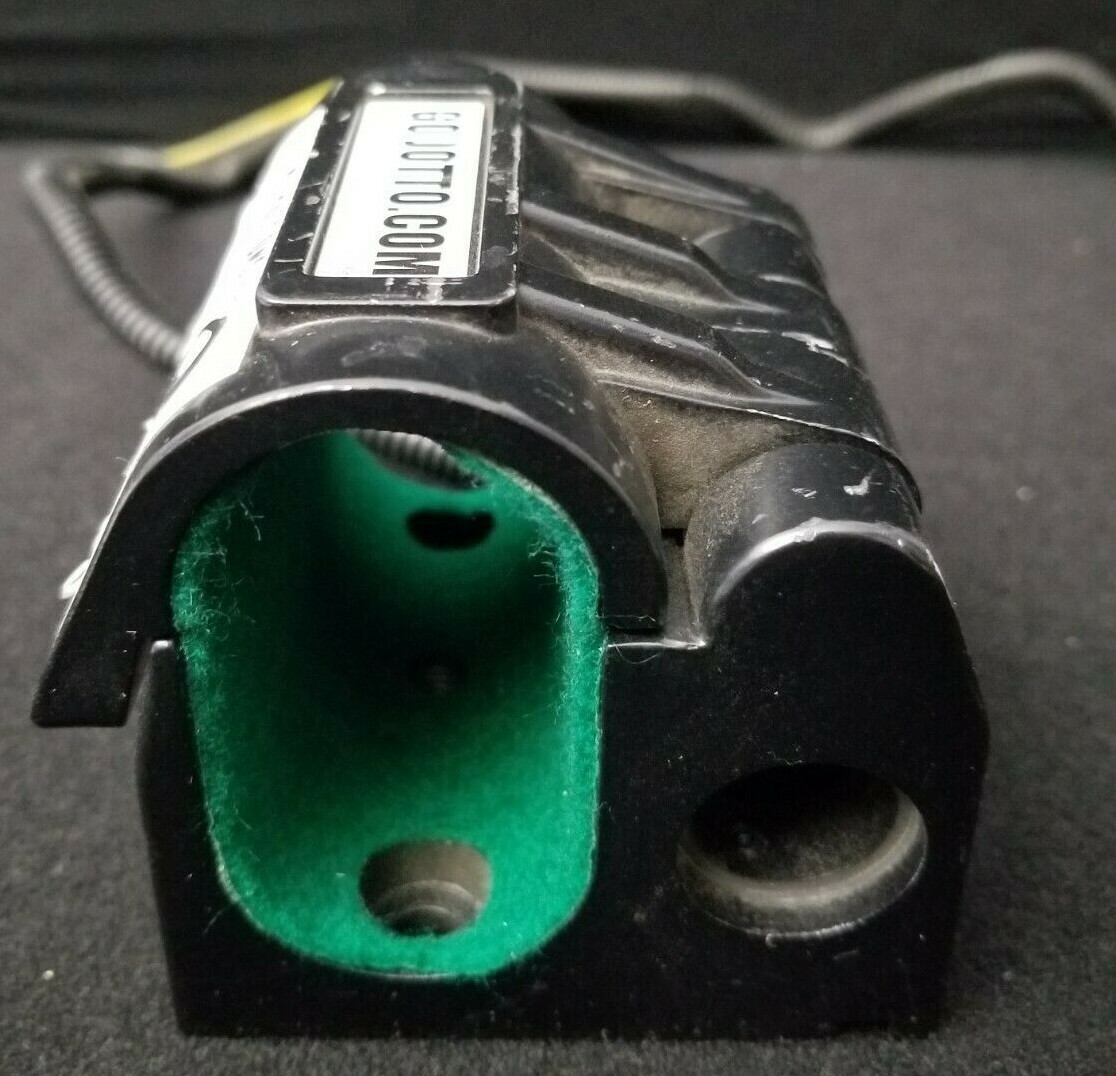 GO JOTTO.COM Rifle Vertical Lock only Frame not included Used Great Condition