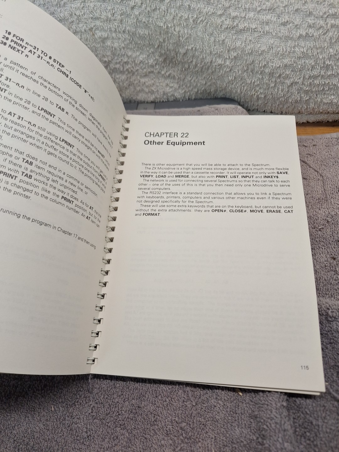 Sinclair ZX Spectrum Basic Programming Manual 1982 Third Edition Wicks