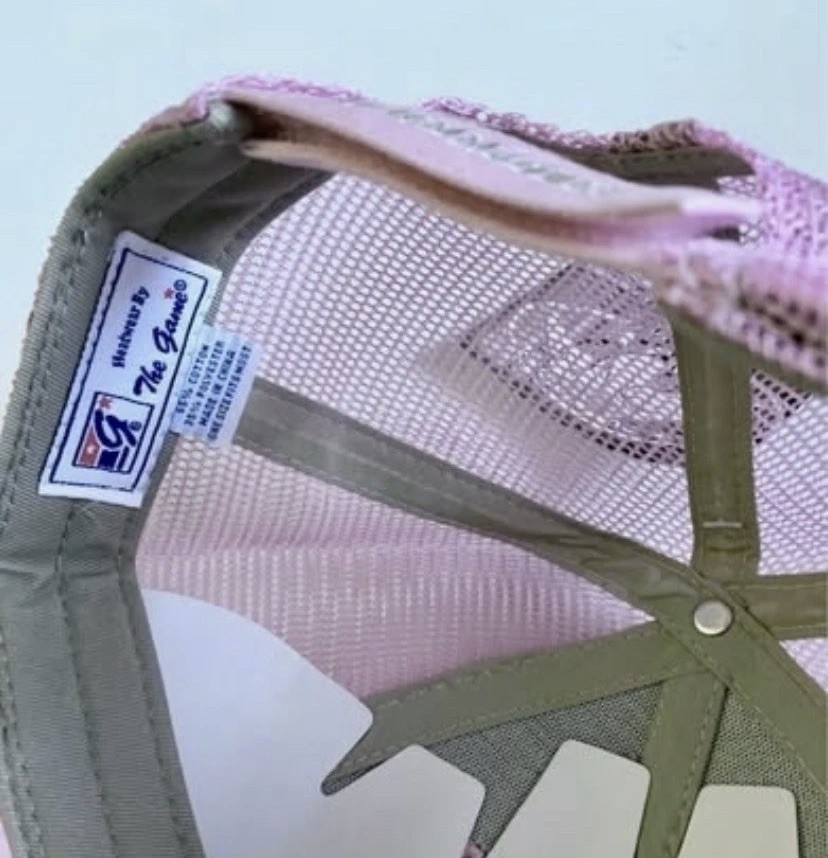 Duck Commander Pink Camoflauge Hat Cap Adjustable Strap- Brand New