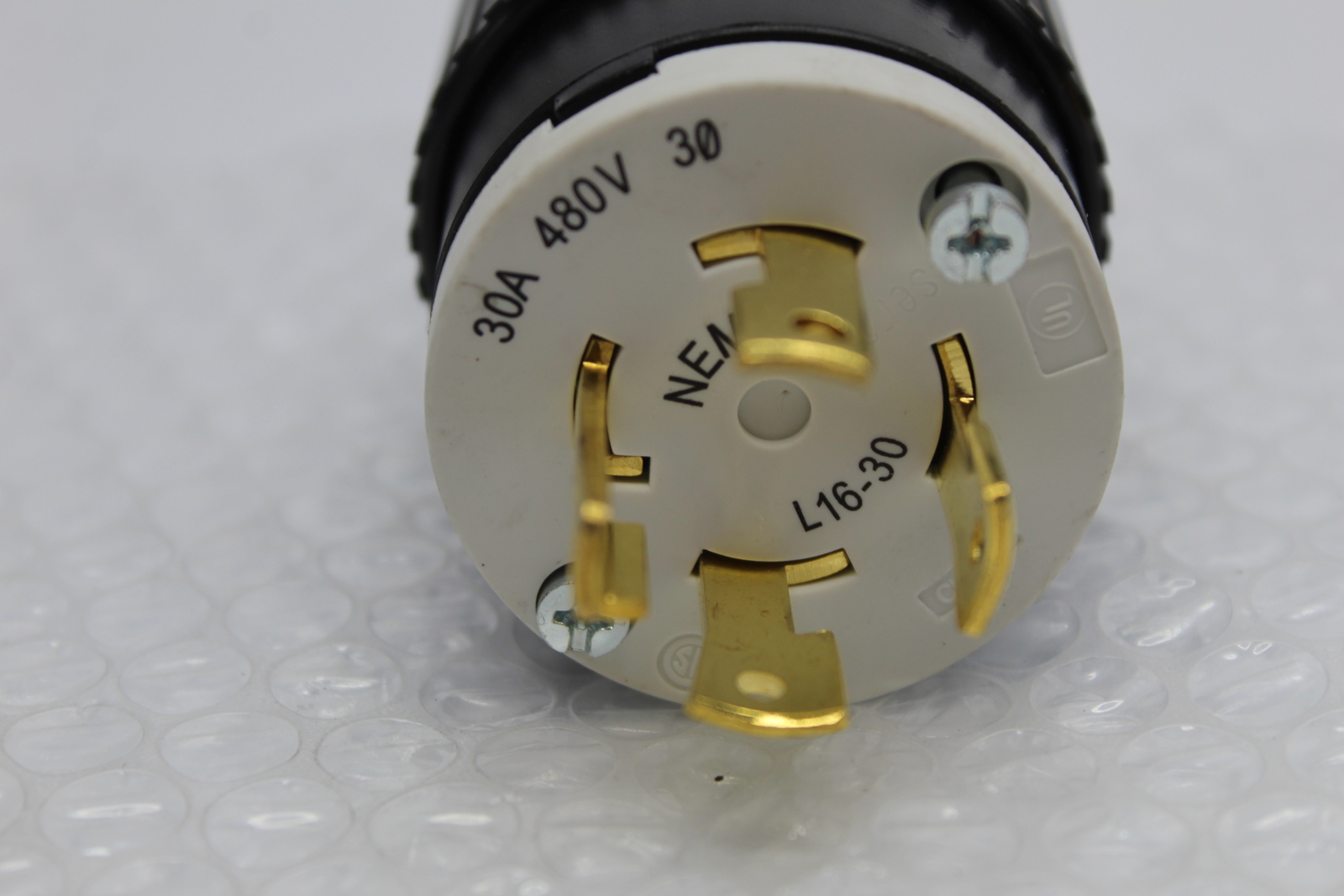 BRYANT L16-30 30A 480V PLUG NSNP