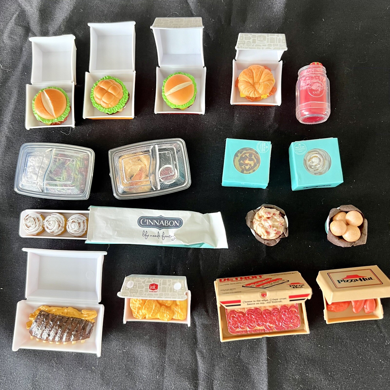 LOT Of Zuru Mini Brands Miniature Toys Restaurant Foodie Series 2 - Lot F-8