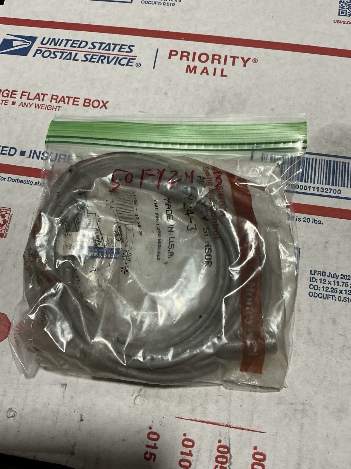 PEPPERL & FUCHS 50FY24-3 / 50FY243 New No Box B3