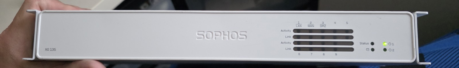 SOPHOS XG 135 Firewall Desktop Appliance