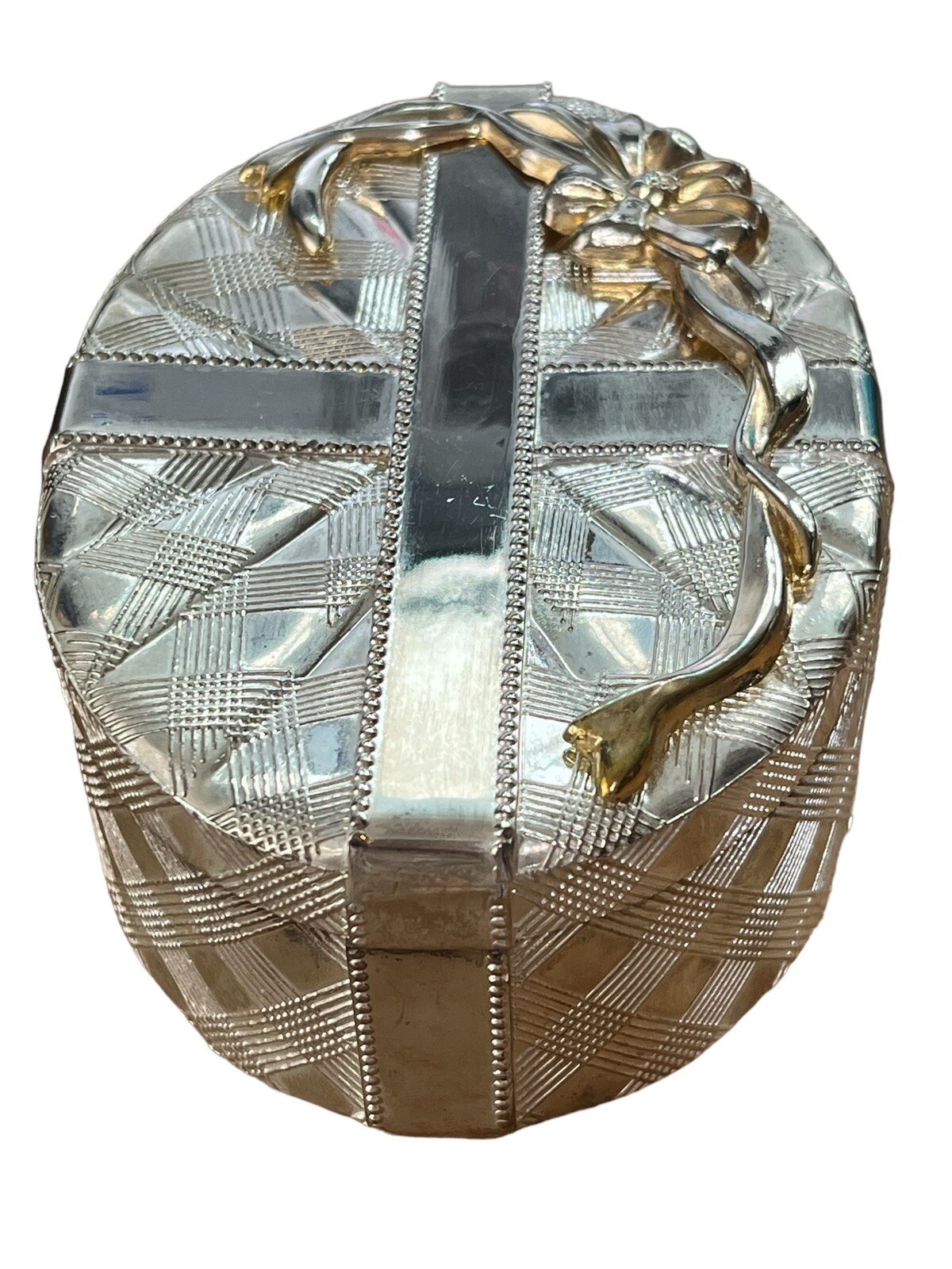 Godinger Silver Plated Two Tone Lined Oval Trinket Box