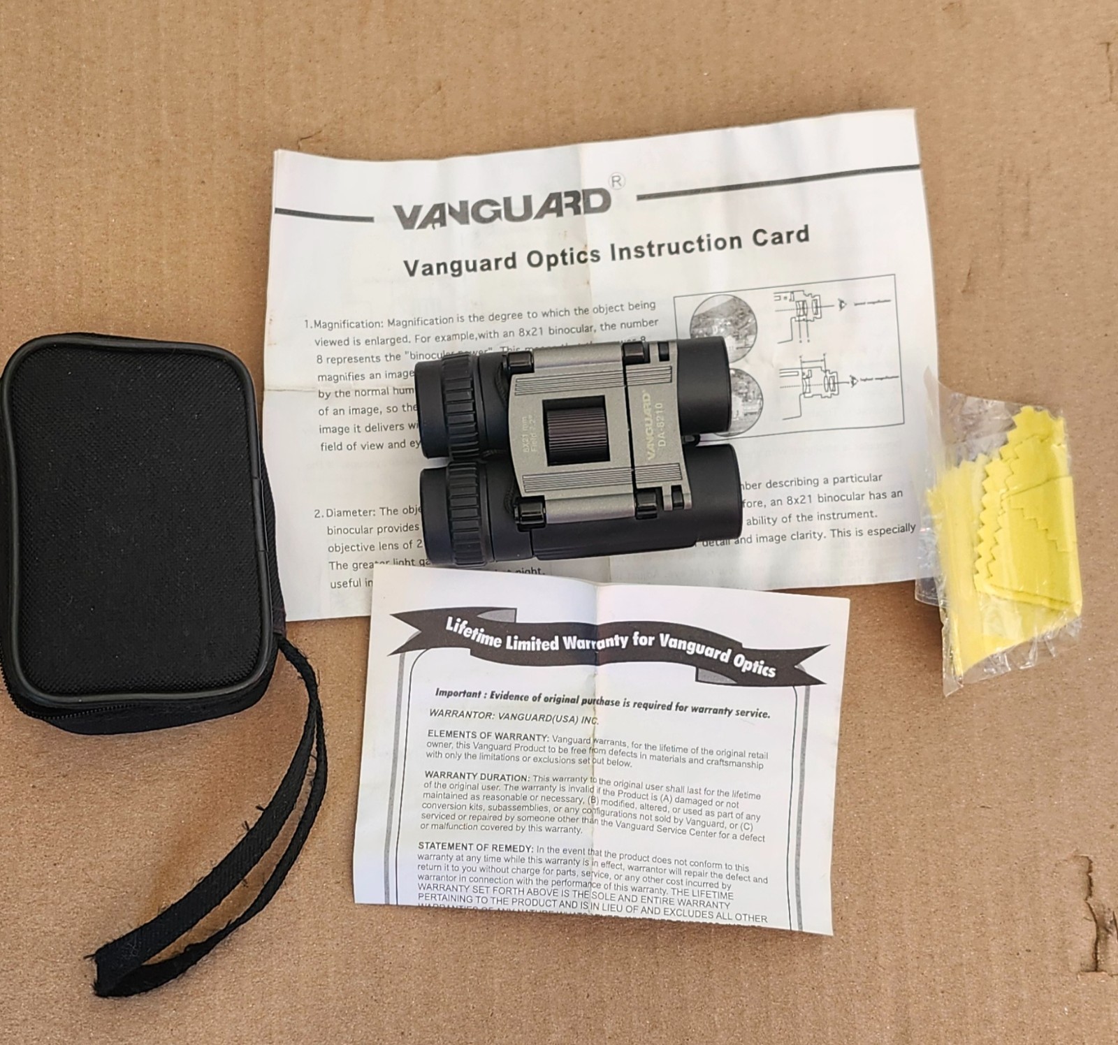 Vanguard DA-8210 Compact Binocular Waterproof 8X21 Field 7.2 Degree Coated Lens