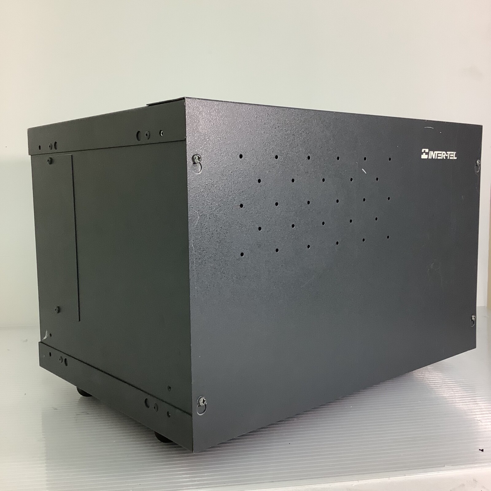Inter-Tel AXXESS PBX Cabinet