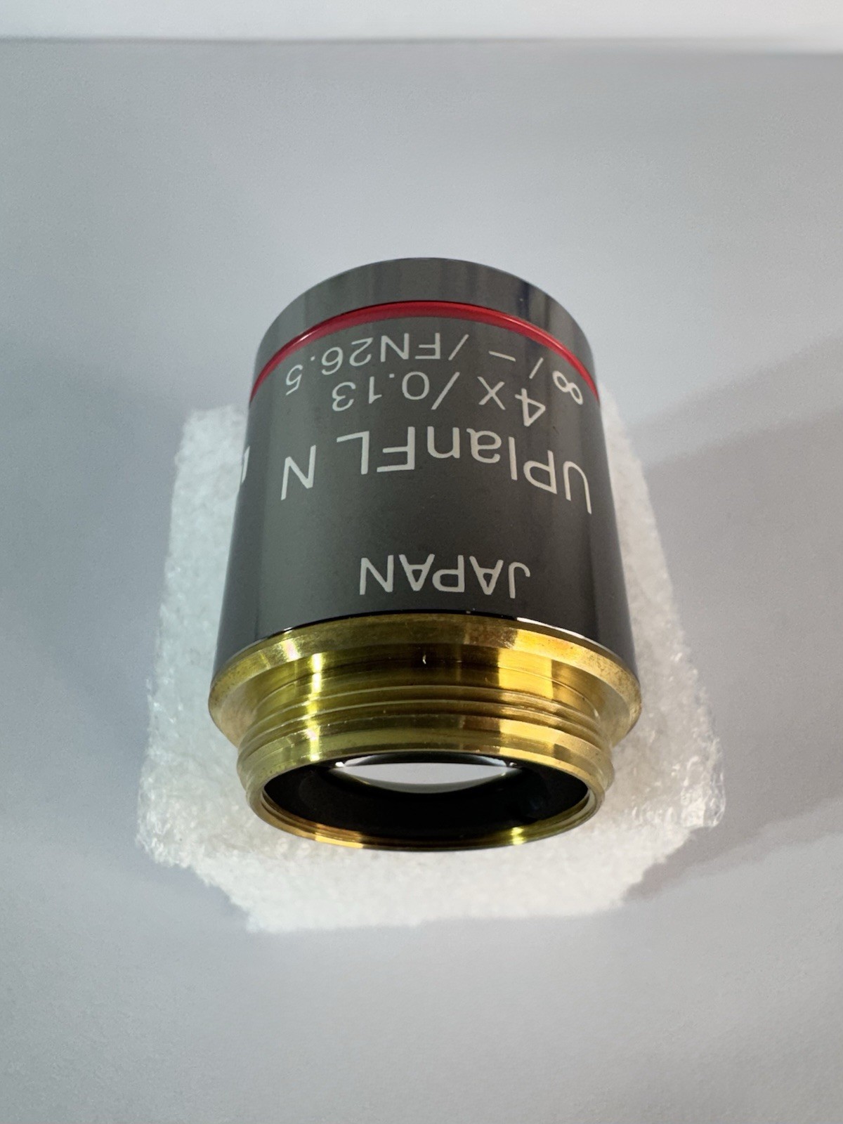 Olympus UPlanFL N 4x /0.13 ∞/– FN26.5 UIS2 Microscope Objective Lens