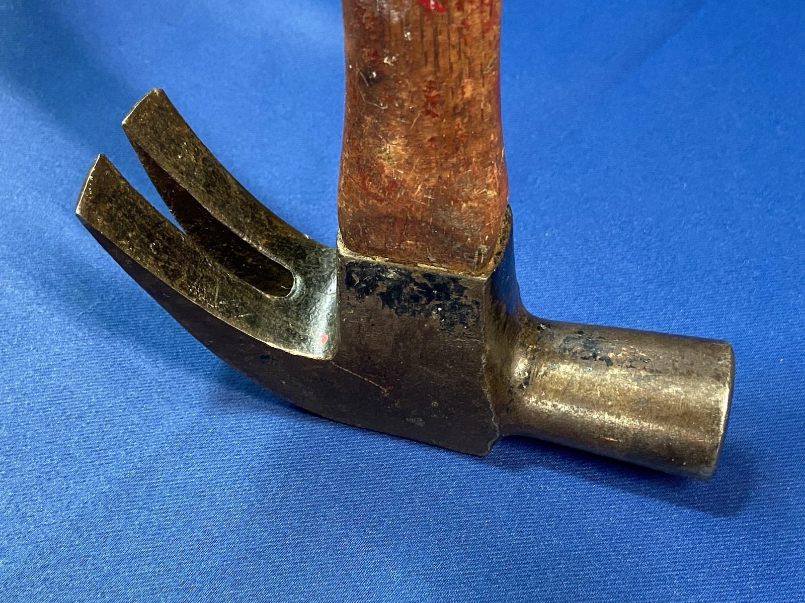 PLUMB USA Curved Claw Hammer