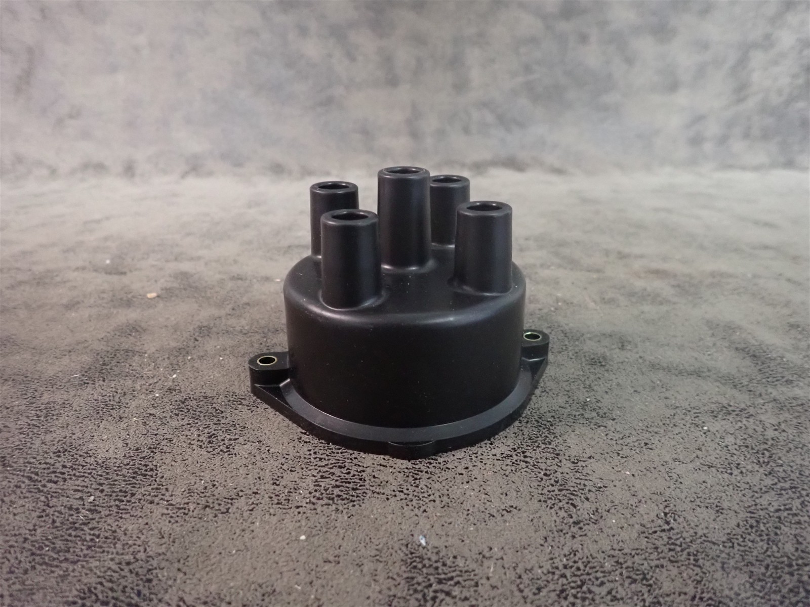 NEW WVE 5D1201 Distributor Cap (G219)