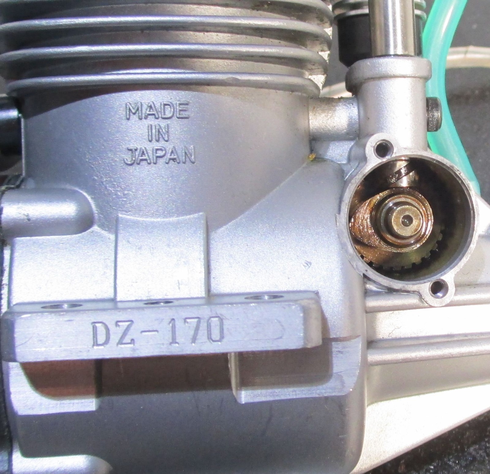 YS DZ170cdi 27.95cc 4-Stroke Glow Engine with CDi Unit and Super Mount, Used