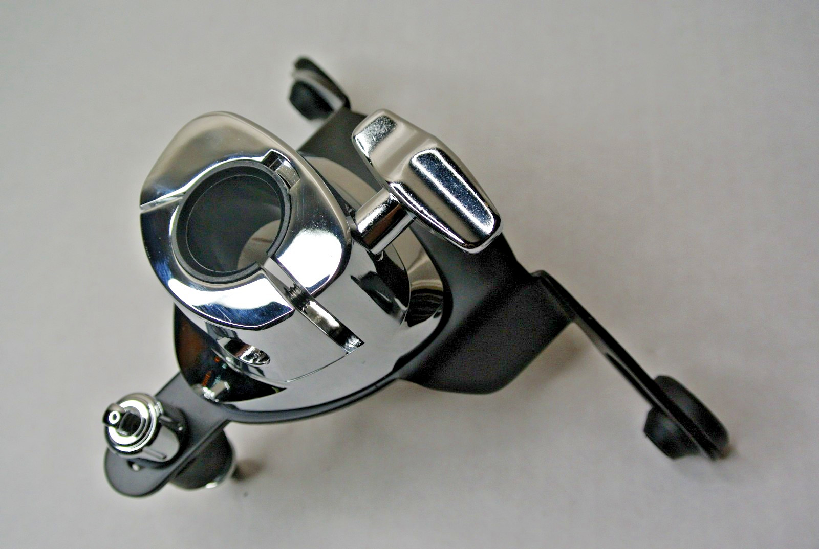 PICK UP this PEARL OPTI-LOC MOUNT for YOUR 6" or 8" TOM and DRUM SET! LOT L795